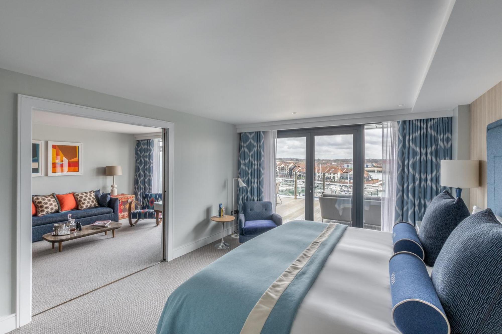 Harbour Hotel & Spa Southampton Ruang foto A bedroom at the hotel