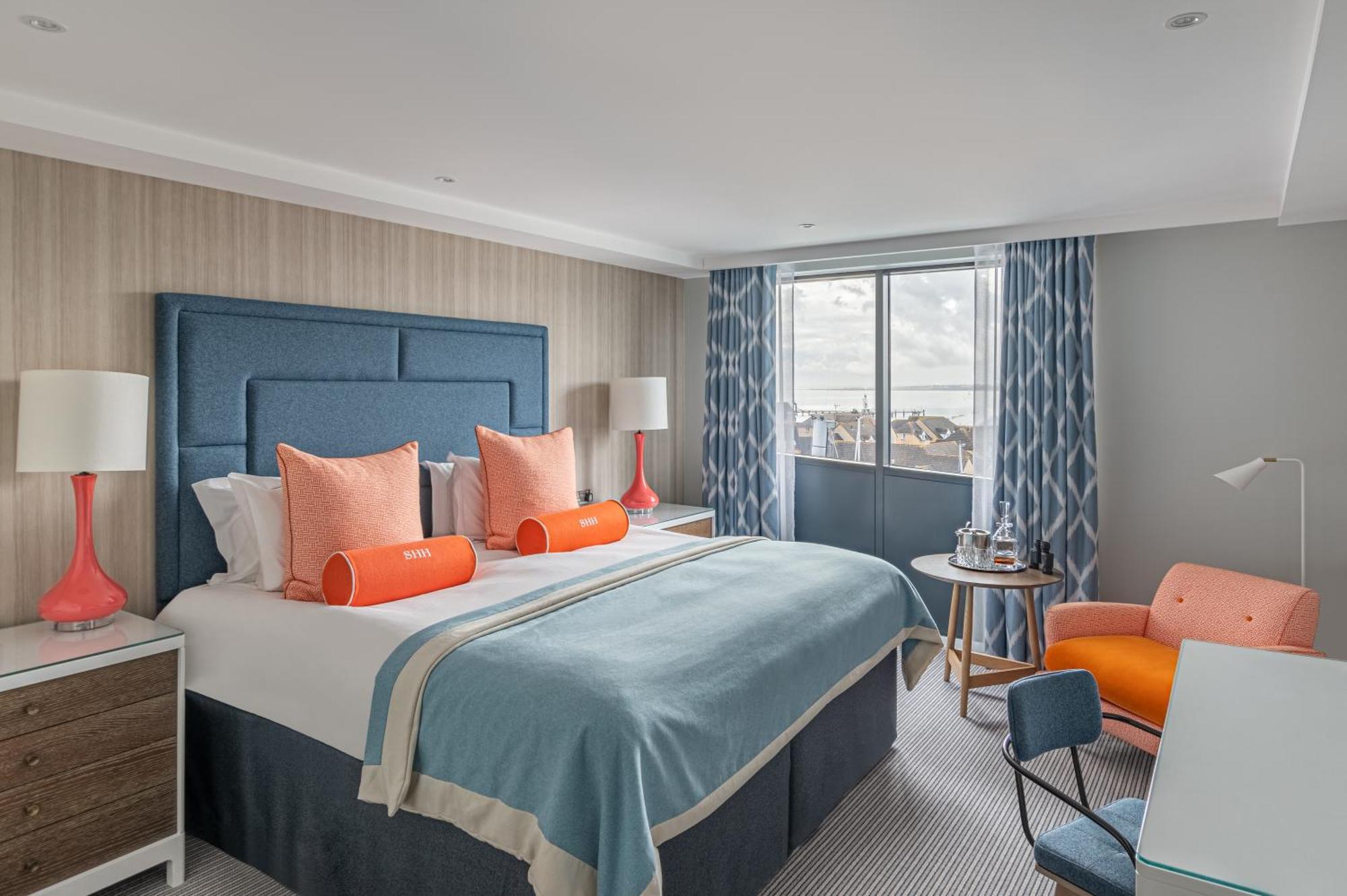 Harbour Hotel & Spa Southampton Bagian luar foto A bedroom at the hotel