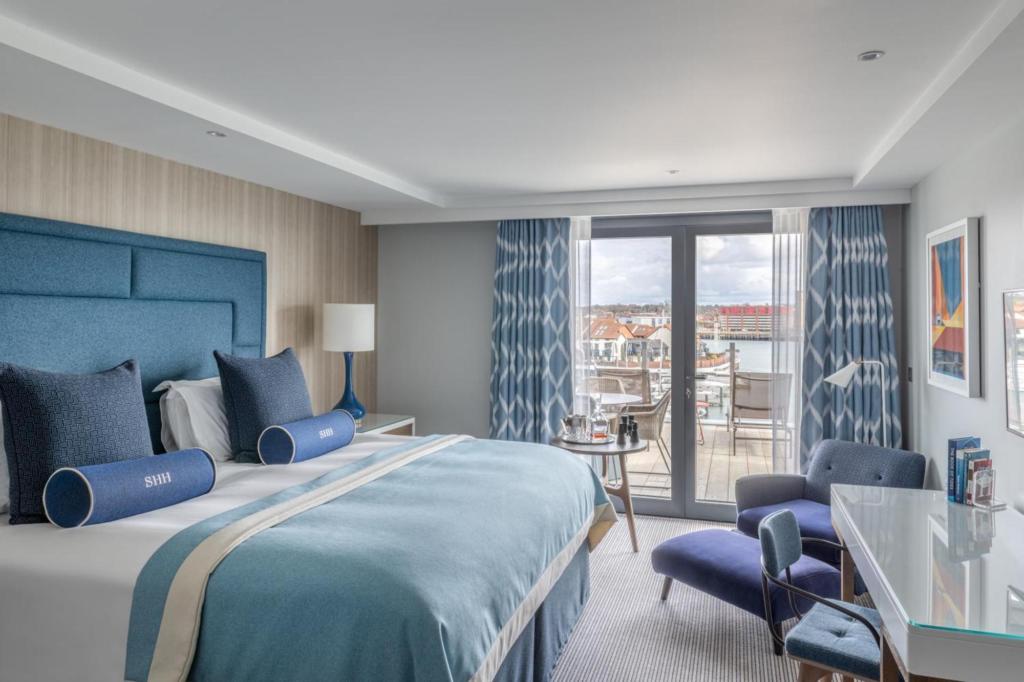 Harbour Hotel & Spa Southampton Bagian luar foto A room at the hotel